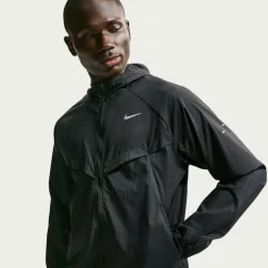 Stride Jacket