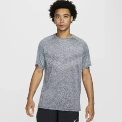 Stride Half Zip Top Mens