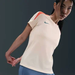 Strike Shirt Womens