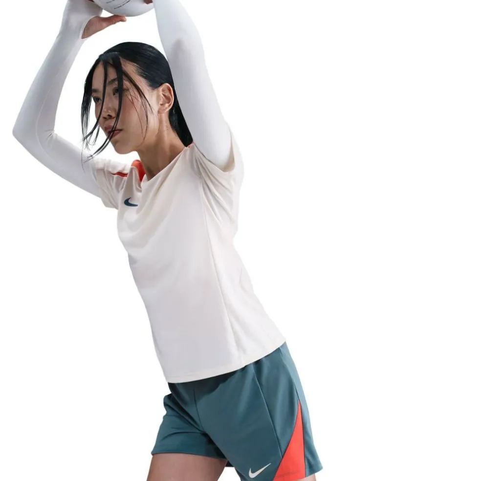 Strike Shorts Womens