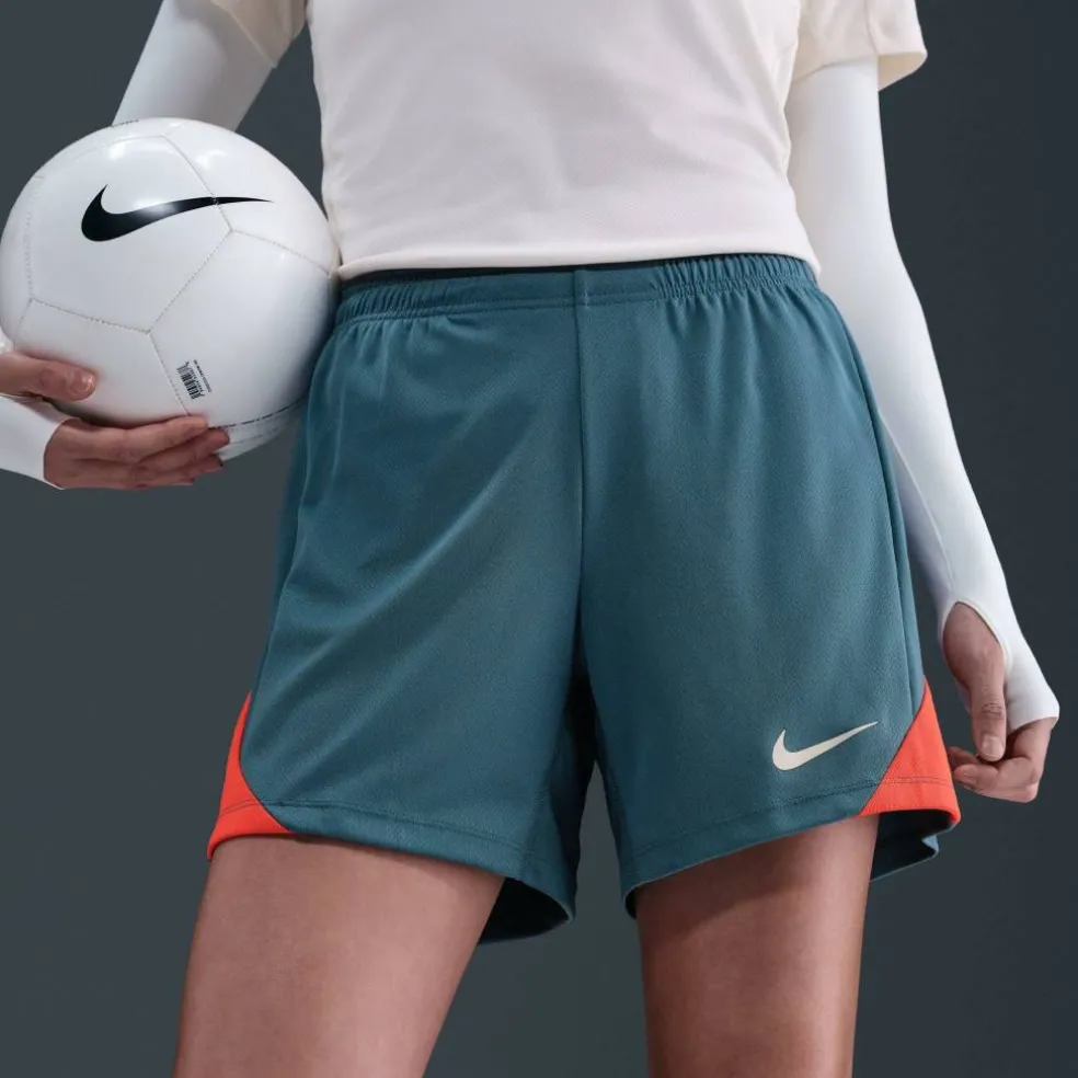 Strike Shorts Womens