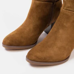 Suede Knee-High Boot Ladies