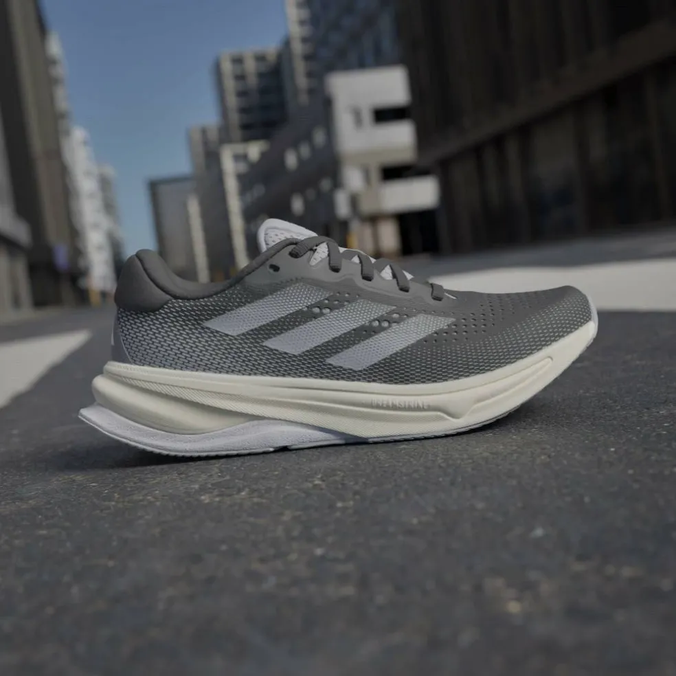 Supernova Solution Womens Running Shoes