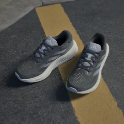 Supernova Solution Womens Running Shoes