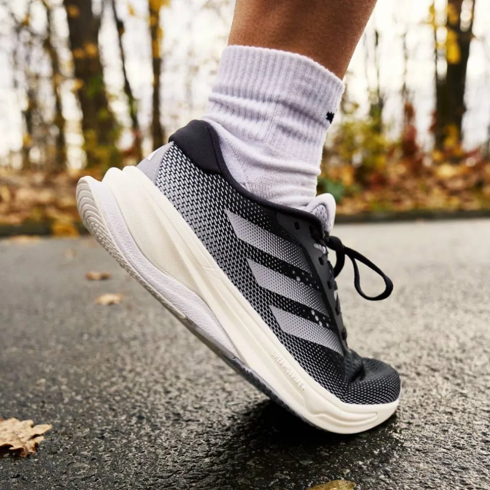 Supernova Solution Womens Running Shoes