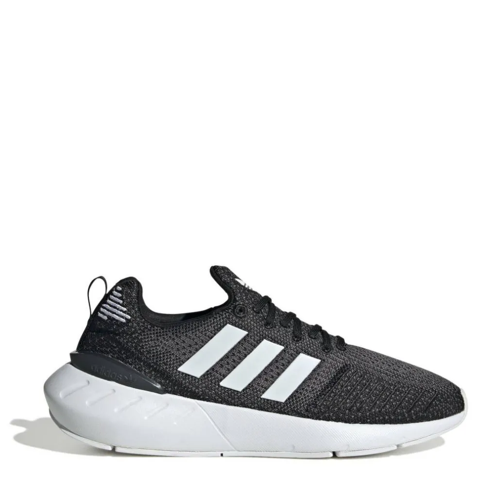 Swift Run 22 Shoes Womens