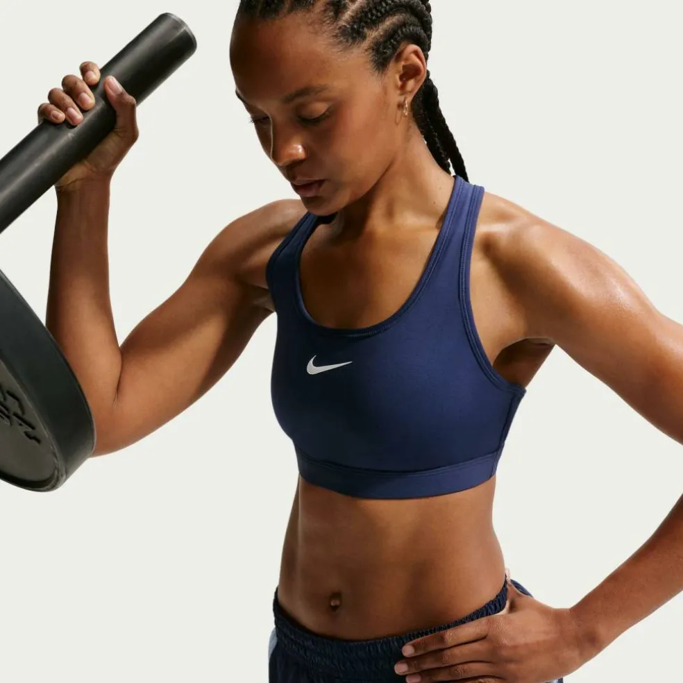 Swoosh Women's Medium-Support 1-Piece Pad Sports Bra