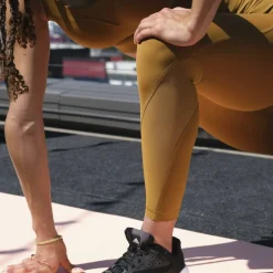 Tailored HIIT Training 7/8 Leggings Womens