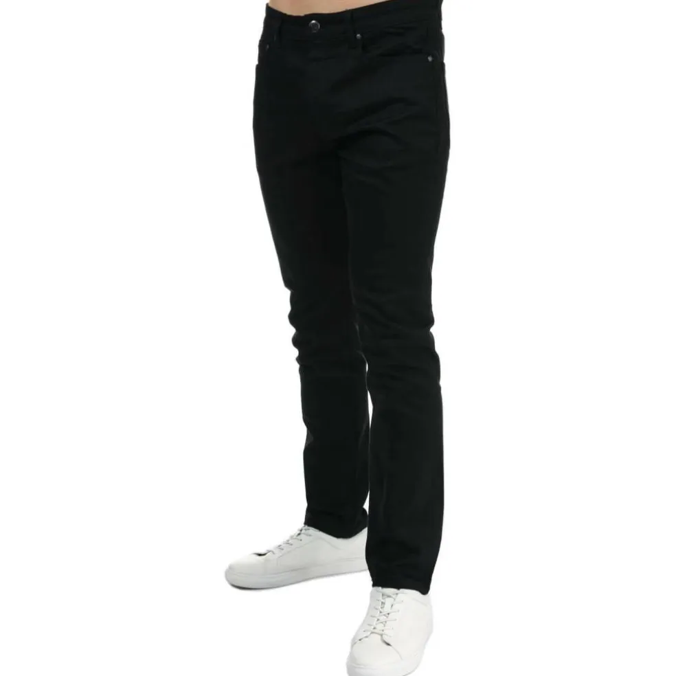 Tapered Fit Jeans
