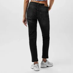 The Keeper - Smokey Hot Jeans