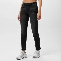 The Keeper - Smokey Hot Jeans