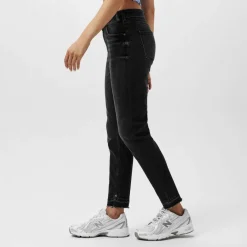 The Keeper - Smokey Hot Jeans