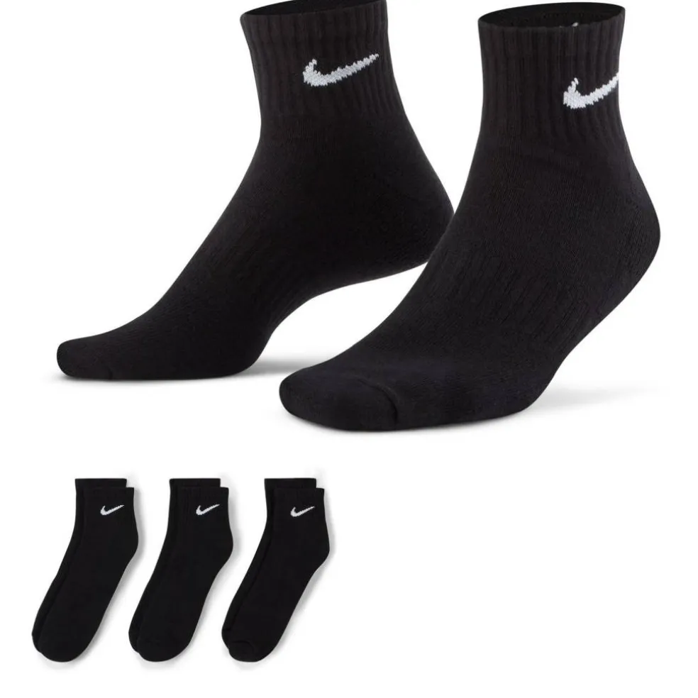 Three Pack Quarter Socks Mens