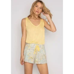 tropical Short