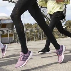 ULTRABOOST 22 SHOES Womens