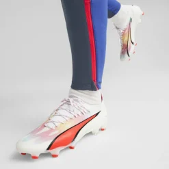 Ultra Ultimates.1 Womens Firm Ground Football Boots