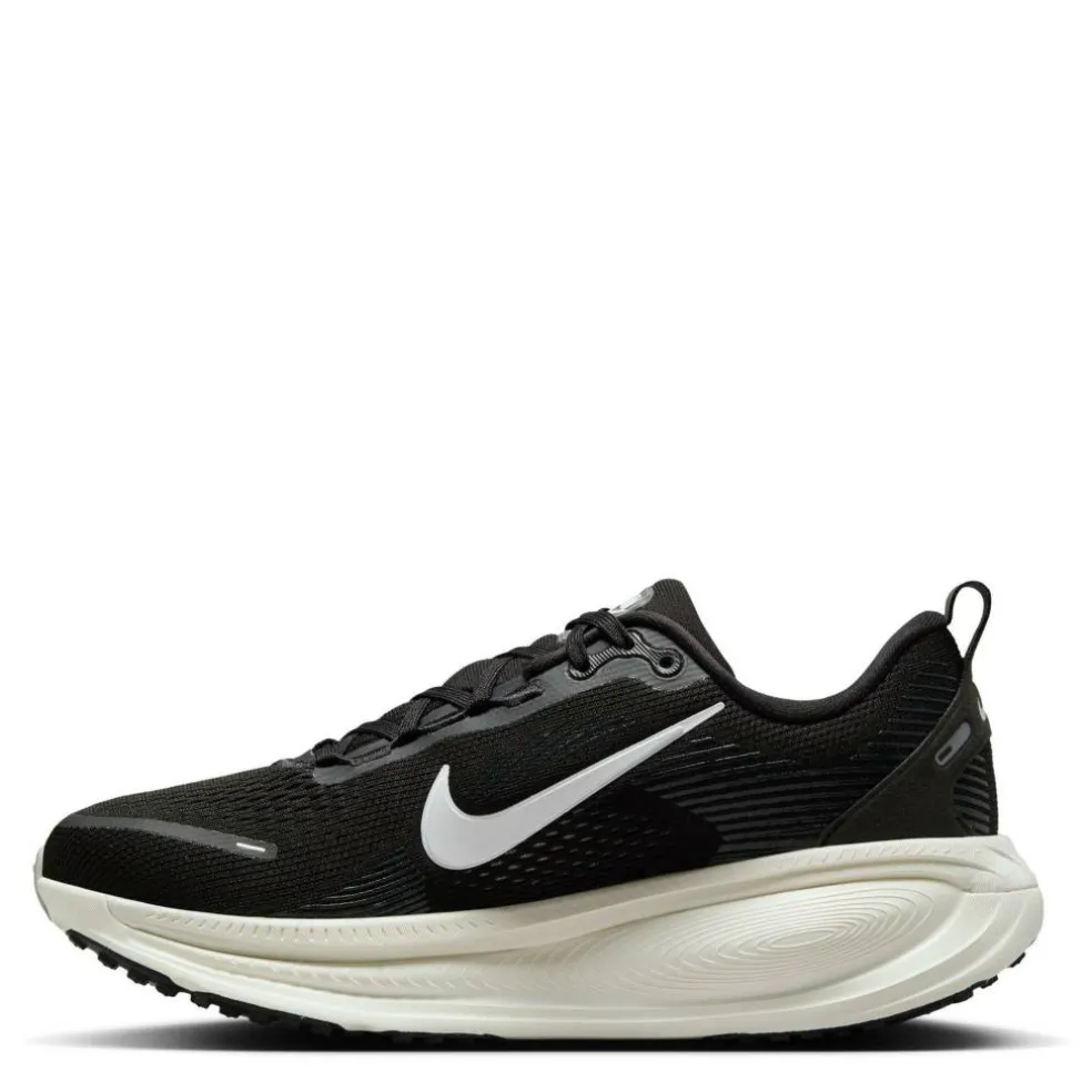 Vomero 18 Road Running Shoes Womens