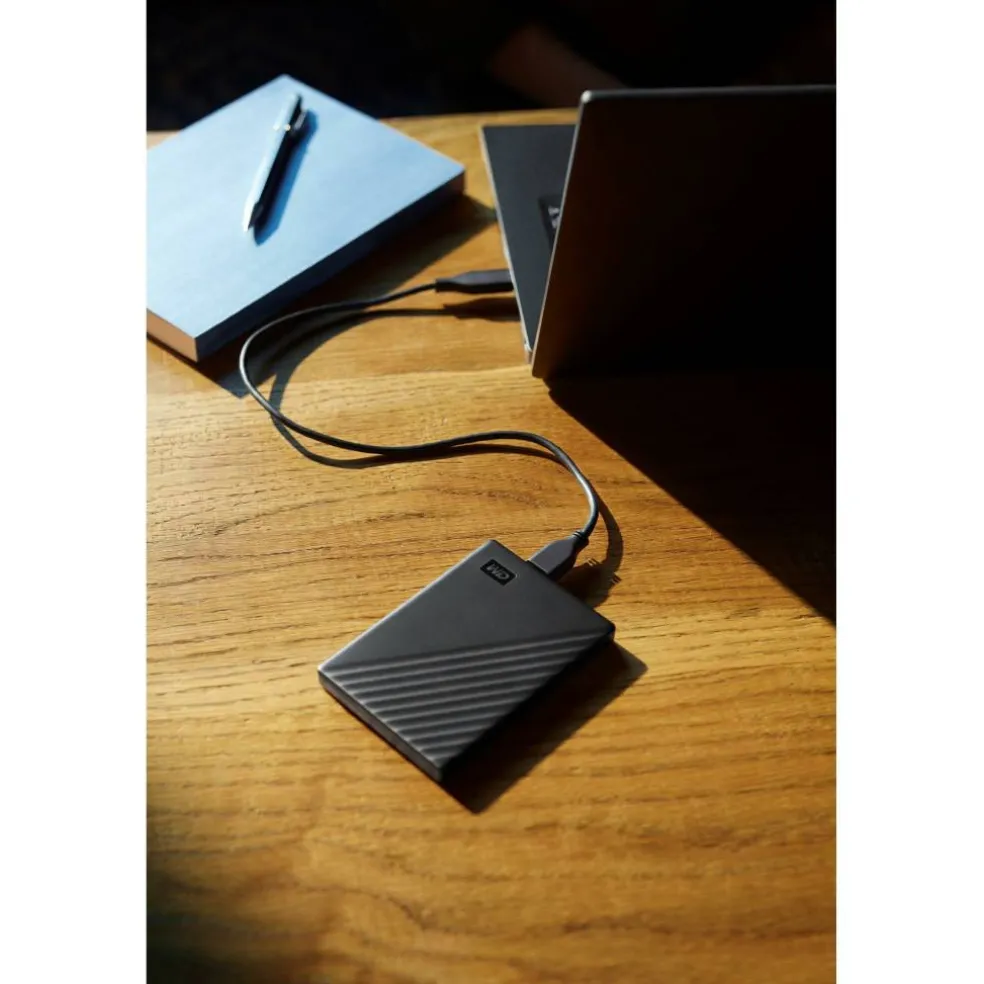 WD 5TB Portable Hard Drive WDBPKJ0050BBK-WESN