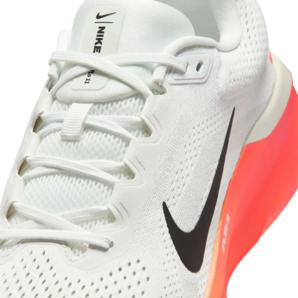 Winflo 11 Mens Road Running Shoes