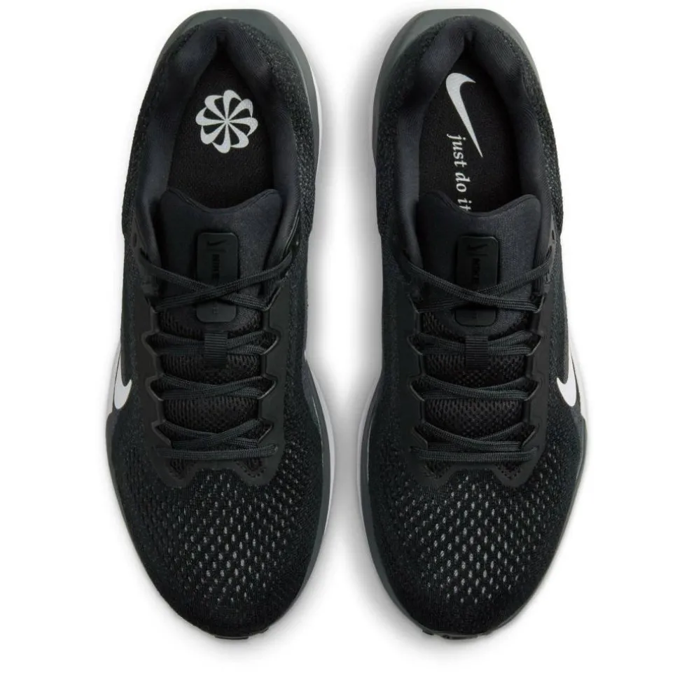 Winflo 11 Mens Road Running Shoes