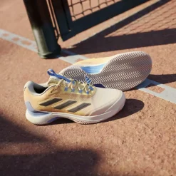 Women's Avacourt Tennis Shoes