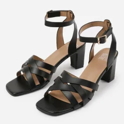 Women's Ariela Flat Sandals