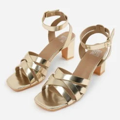 Women's Ariela Flat Sandals