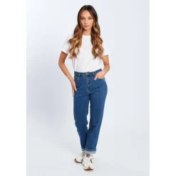 Women's BeYou Mom Straight Leg Jeans