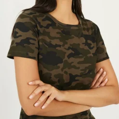Womens Camo Crew Neck T-shirt