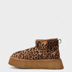Women's Campfire Snug Boots