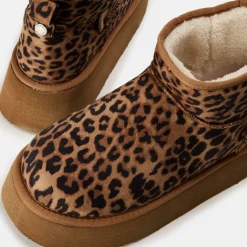 Women's Campfire Snug Boots