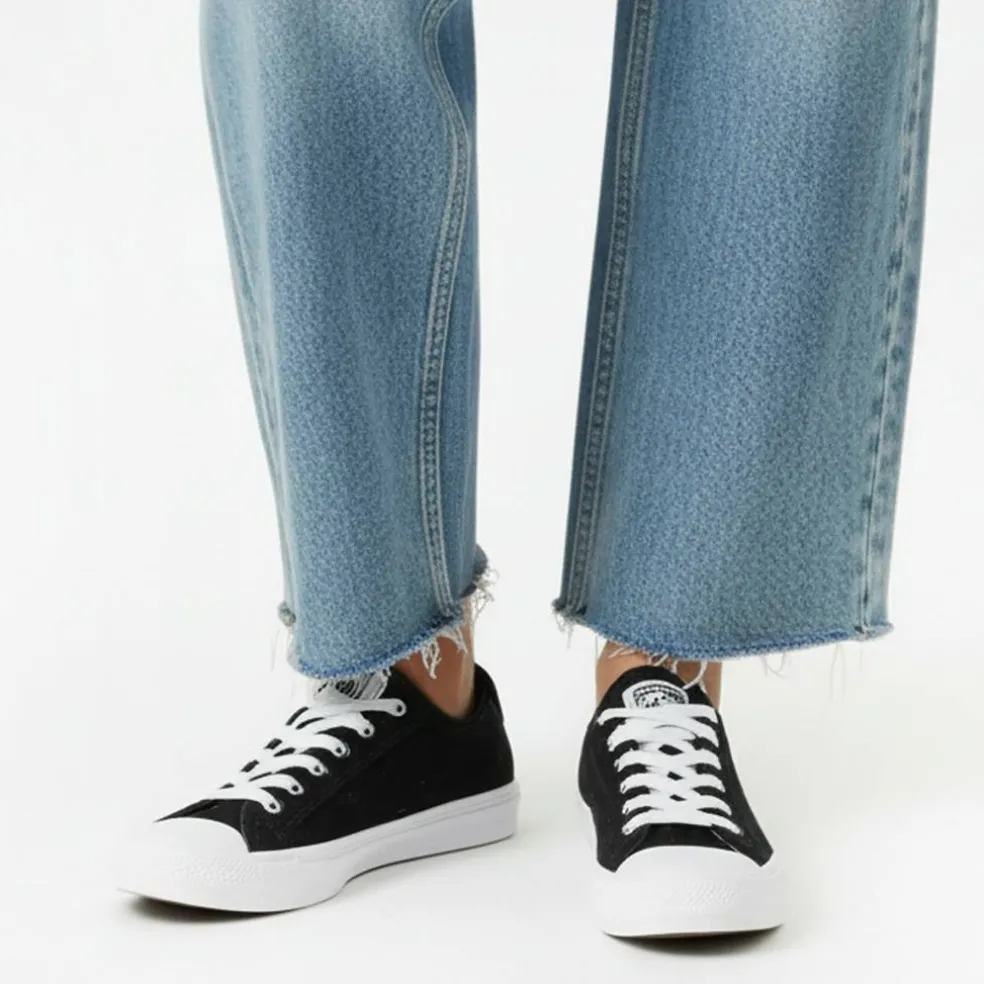 Women's Canvas Trainers
