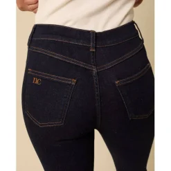 Women's Capris