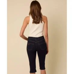 Women's Capris