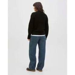 Women's Global Knitted Crew Neck Jumper