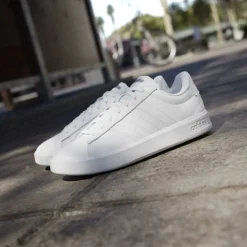 Womens Grand Court Sneakers