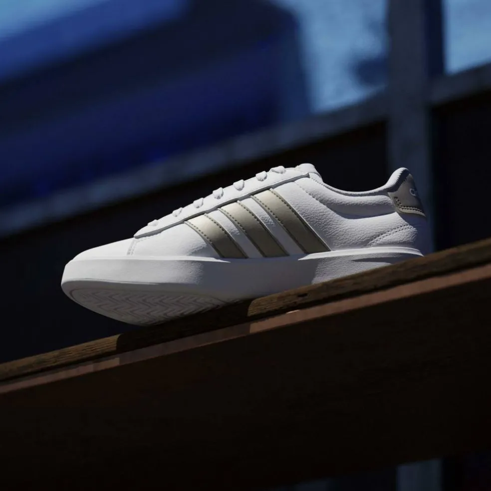 Womens Grand Court Sneakers