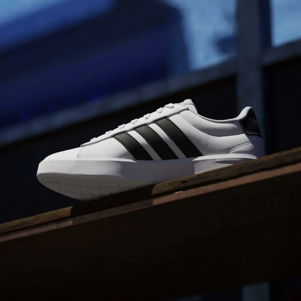 Womens Grand Court Sneakers