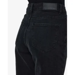 Women's Heavyweight Mom Straight Leg Jeans