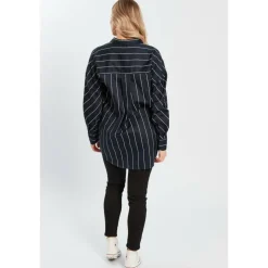 Women's Long-Sleeve Patterned Shirt