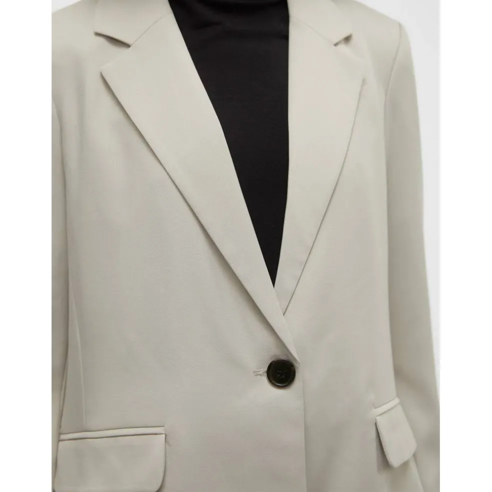 Women's Long Sleeve Relaxed Fit Blazer