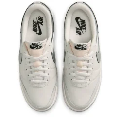 Women's Low-Top Trainers