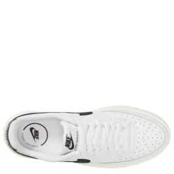 Women's Low-Top Trainers