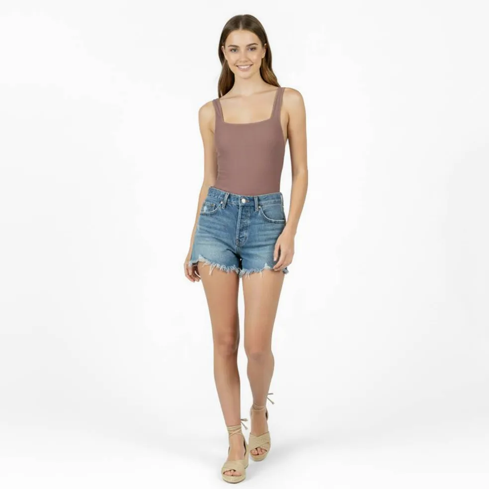 Women's Non Padded Wired Scoop Neck Swimsuit