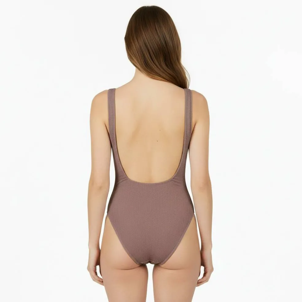 Women's Non Padded Wired Scoop Neck Swimsuit
