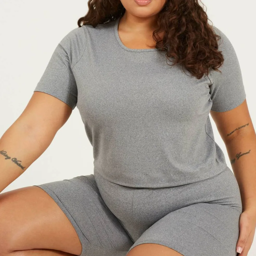 Womens Plus Size Cropped Round Neck T-shirt