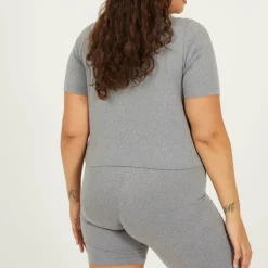 Womens Plus Size Cropped Round Neck T-shirt