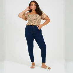 Womens Plus Size Mid Rise Skinny Jean