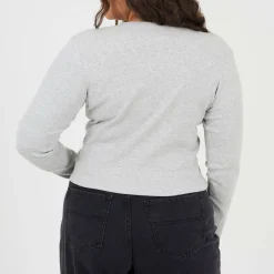 Womens Plus Size V-neck Long Sleeve Top with Slit Detail
