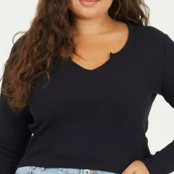 Womens Plus Size V-neck Long Sleeve Top with Slit Detail